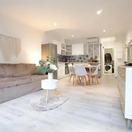 Le Cocon Tanit - 4 Prs - Piscine - 5 Min Plages Apartamento